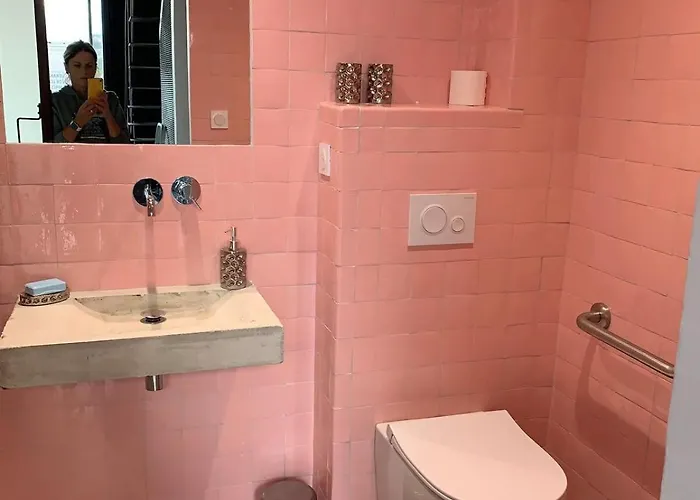 Daire Loft Sur 2 Etages Dans Maison Individuelle Millau