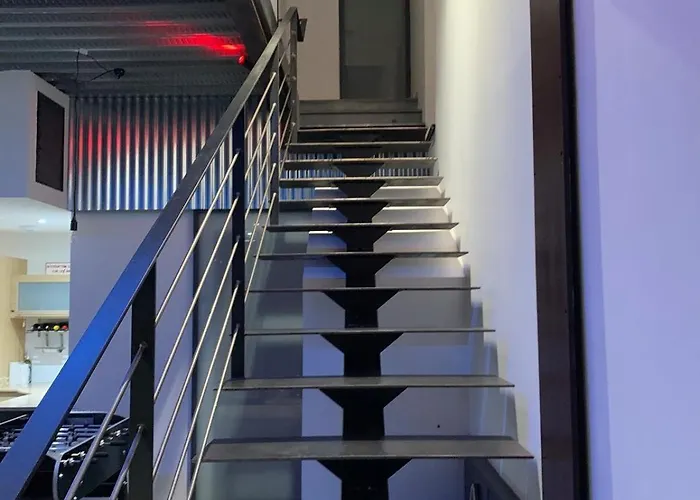 Loft Sur 2 Etages Dans Maison Individuelle *