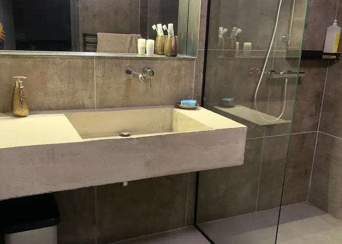 Loft Sur 2 Etages Dans Maison Individuelle Daire *