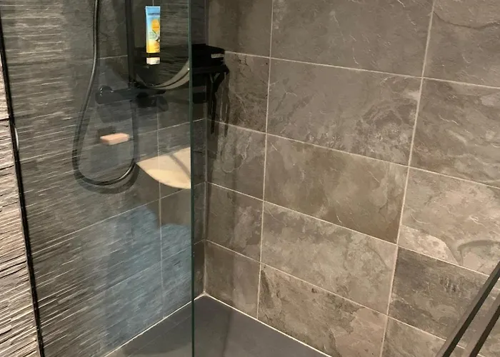 Loft Sur 2 Etages Dans Maison Individuelle Daire Millau