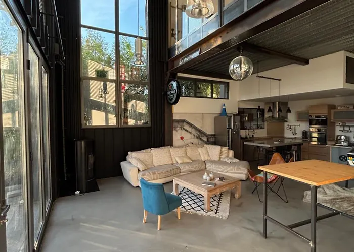 Loft Sur 2 Etages Dans Maison Individuelle Daire