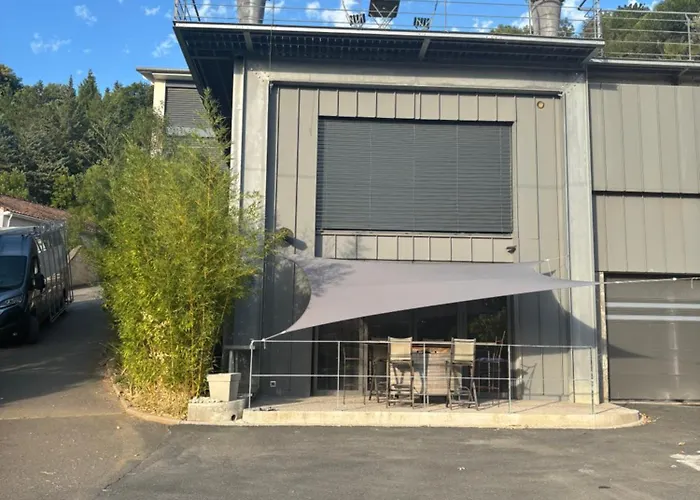 Daire Loft Sur 2 Etages Dans Maison Individuelle *